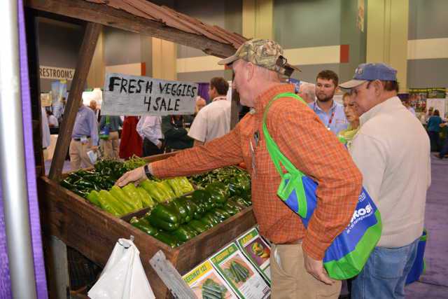 Food Safety, Affordable Care Act Draw Crowds At 2014 Southeast Fruit And Vegetable Conference