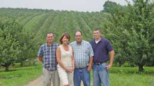 2006 Apple Grower Of The Year Winner: Dan Boyer