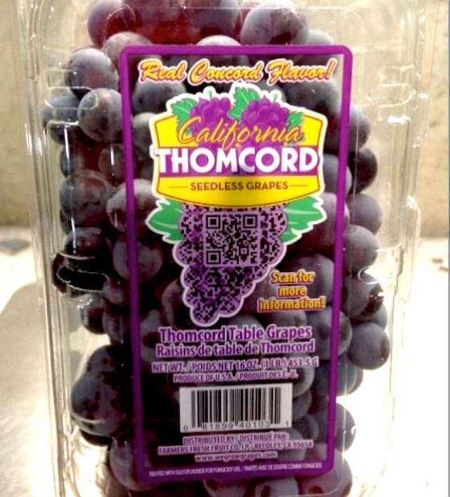 Farmers Fresh Fruit Company Integrates QR Code Into Clamshell