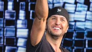 Luke Bryan Pays It Forward For Farming