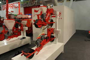 Folding Vacuum Precision Planter