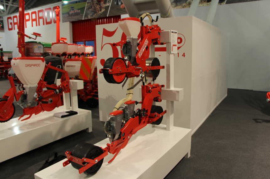 Folding Vacuum Precision Planter