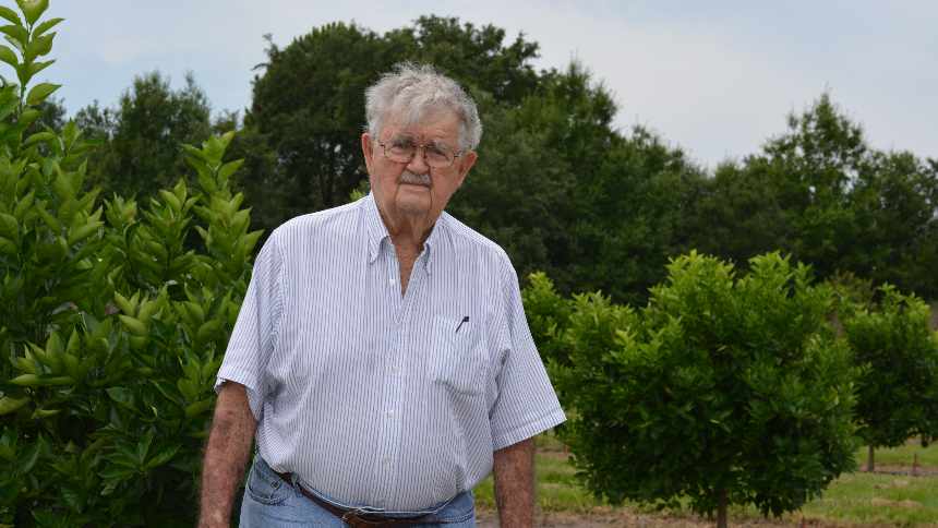 Florida Grower Announces 2015 Citrus Achievement Award Winner