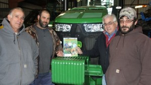 New Jersey Grower Of The Year Was 1995 Cover Subject Of  American Vegetable Grower Magazine