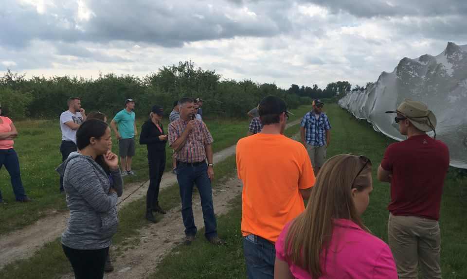 Meet the New Crop of Emerging Leaders in the Apple Industry - Vimarsana News