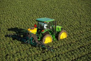 5100MH High-Crop Utility Tractor from John Deere 