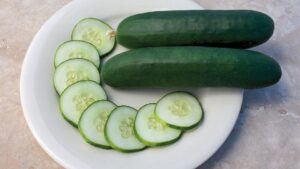 parthenocarpic early-maturing 0.25 g Details about   Cucumber seeds "Barrel F1" 